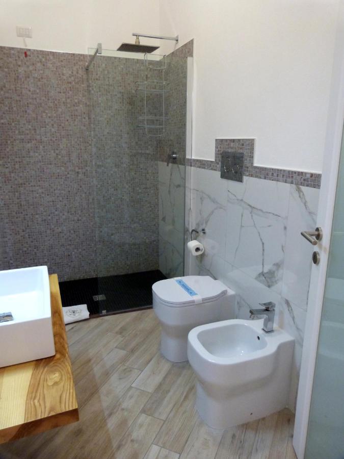 Clelia'S Boutique Rooms & Suites La Maddalena  Kültér fotó